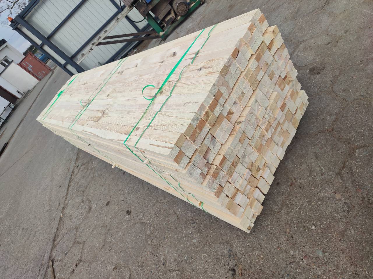 Tarcica budowlana hurt